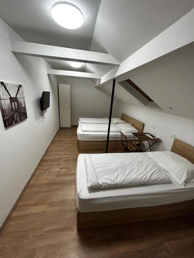 פוז'גה Sobe Zimmer Frei מראה חיצוני תמונה