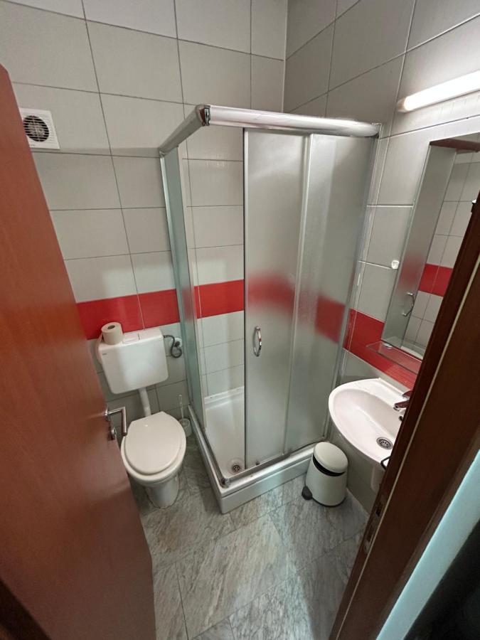 פוז'גה Sobe Zimmer Frei מראה חיצוני תמונה